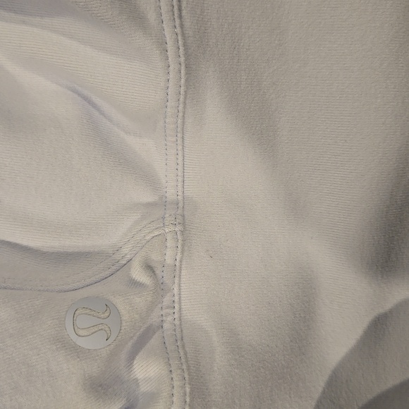 Lululemon Pullover - Picture 5 of 5